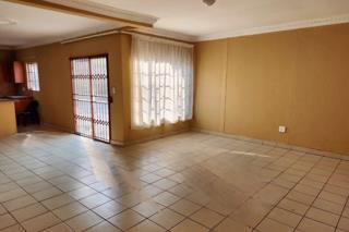 3 Bedroom Property for Sale in Geelhoutpark North West